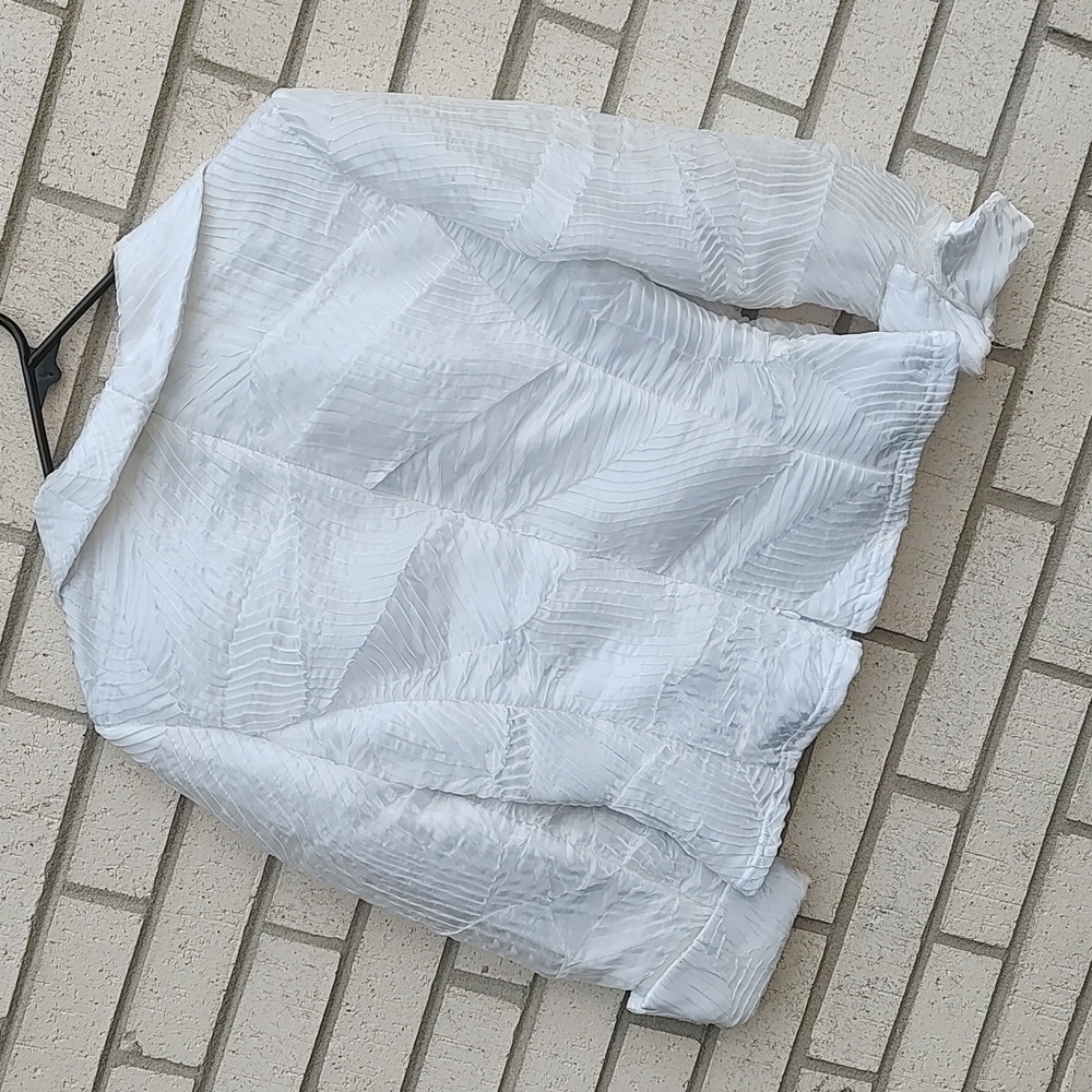 White Jacket - Picture 9 of 9